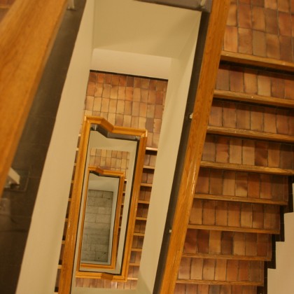 Toimistoporras kuvattuna ylhäältä alaspäin.
Copyright Terho Kylli / Juhola Oy